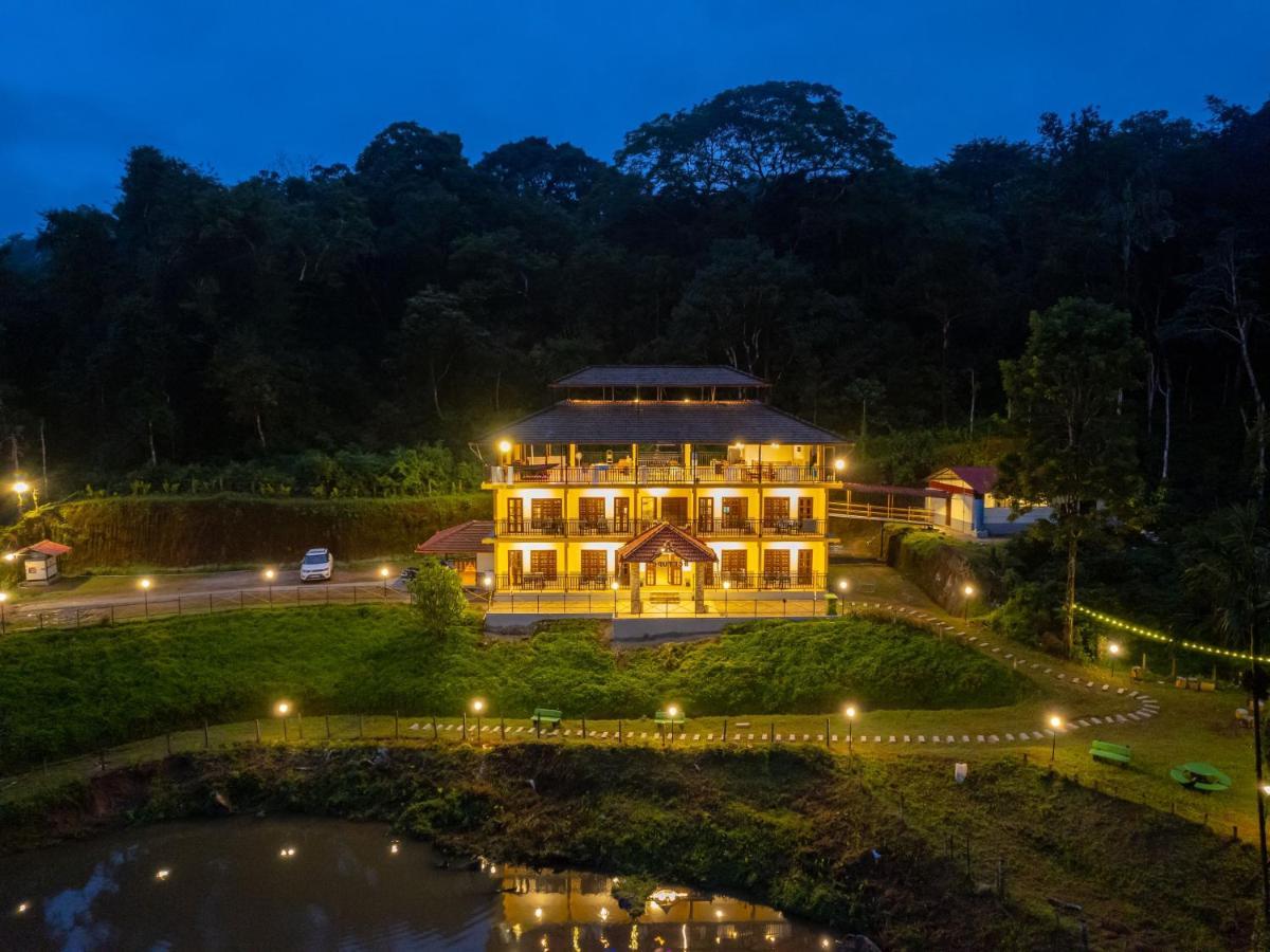 The Hosteller Coorg Rainforest, Мадикери Екстериор снимка