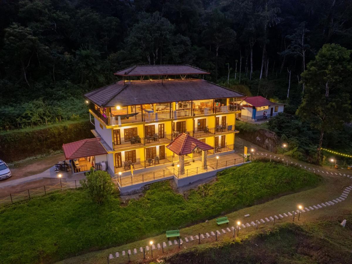 The Hosteller Coorg Rainforest, Мадикери Екстериор снимка
