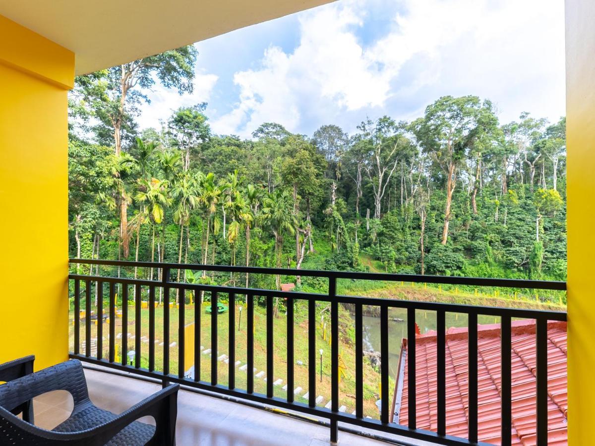 The Hosteller Coorg Rainforest, Мадикери Екстериор снимка
