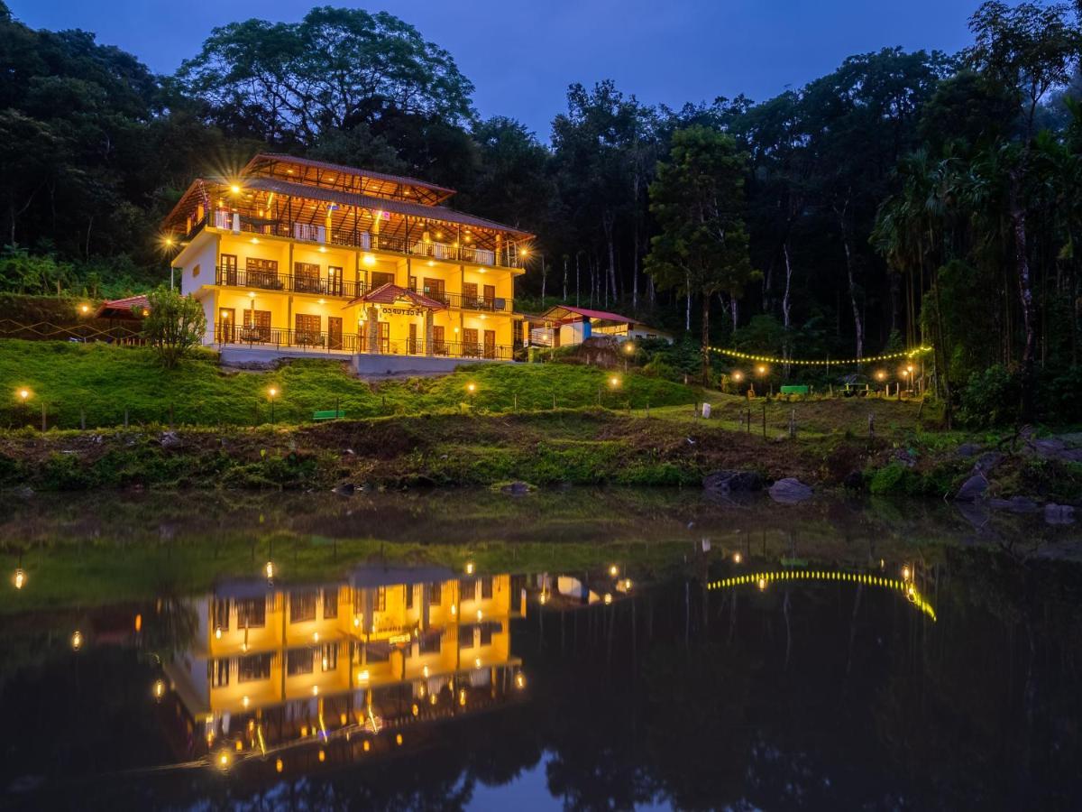 The Hosteller Coorg Rainforest, Мадикери Екстериор снимка