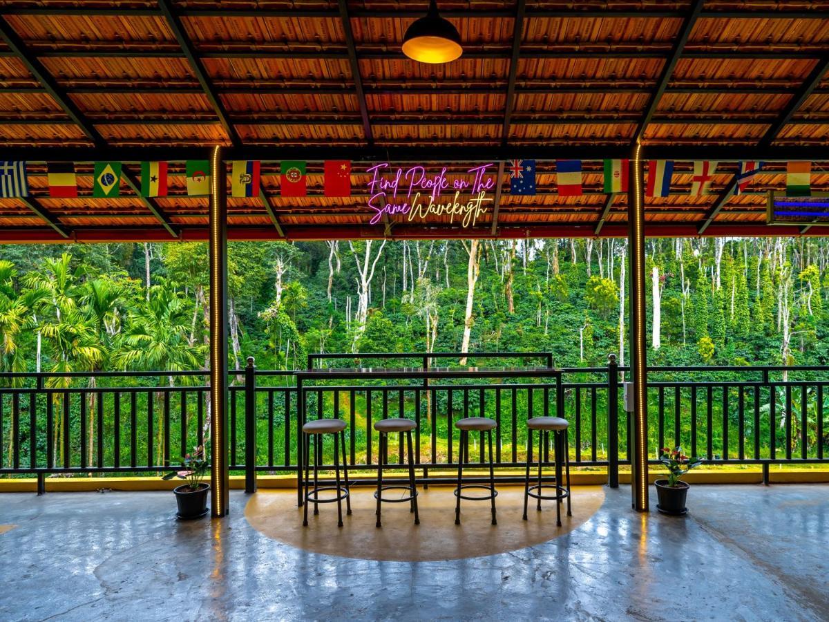 The Hosteller Coorg Rainforest, Мадикери Екстериор снимка