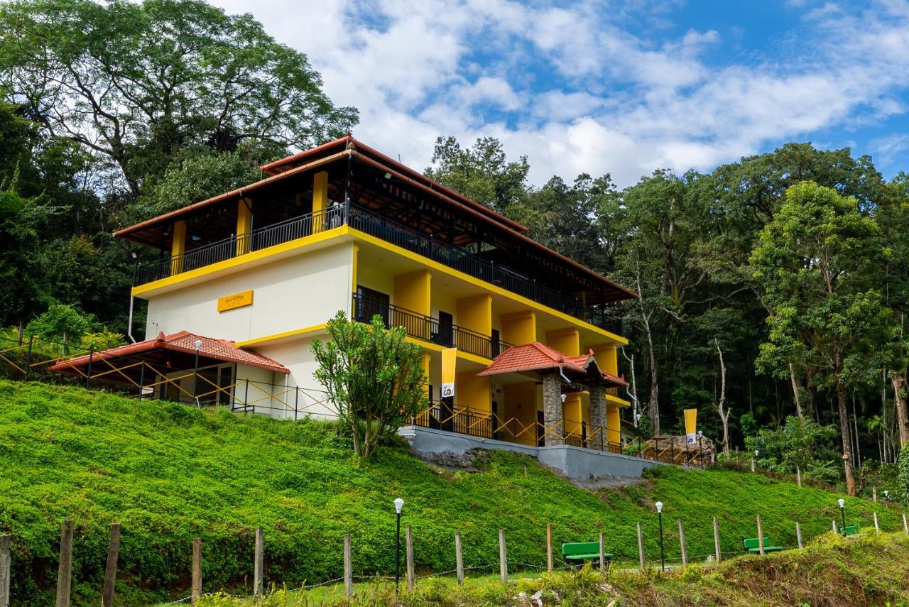 The Hosteller Coorg Rainforest, Мадикери Екстериор снимка